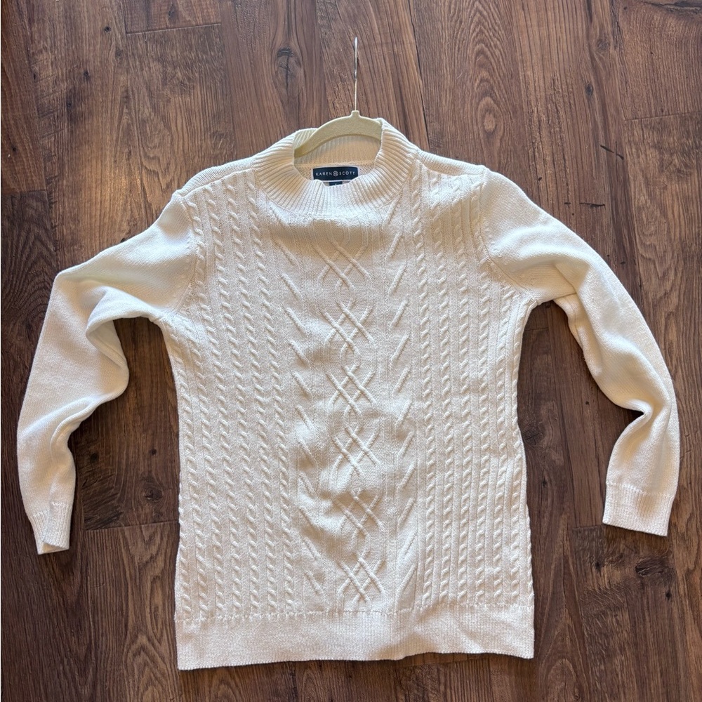 Karen Scott cable knit cozy sweater